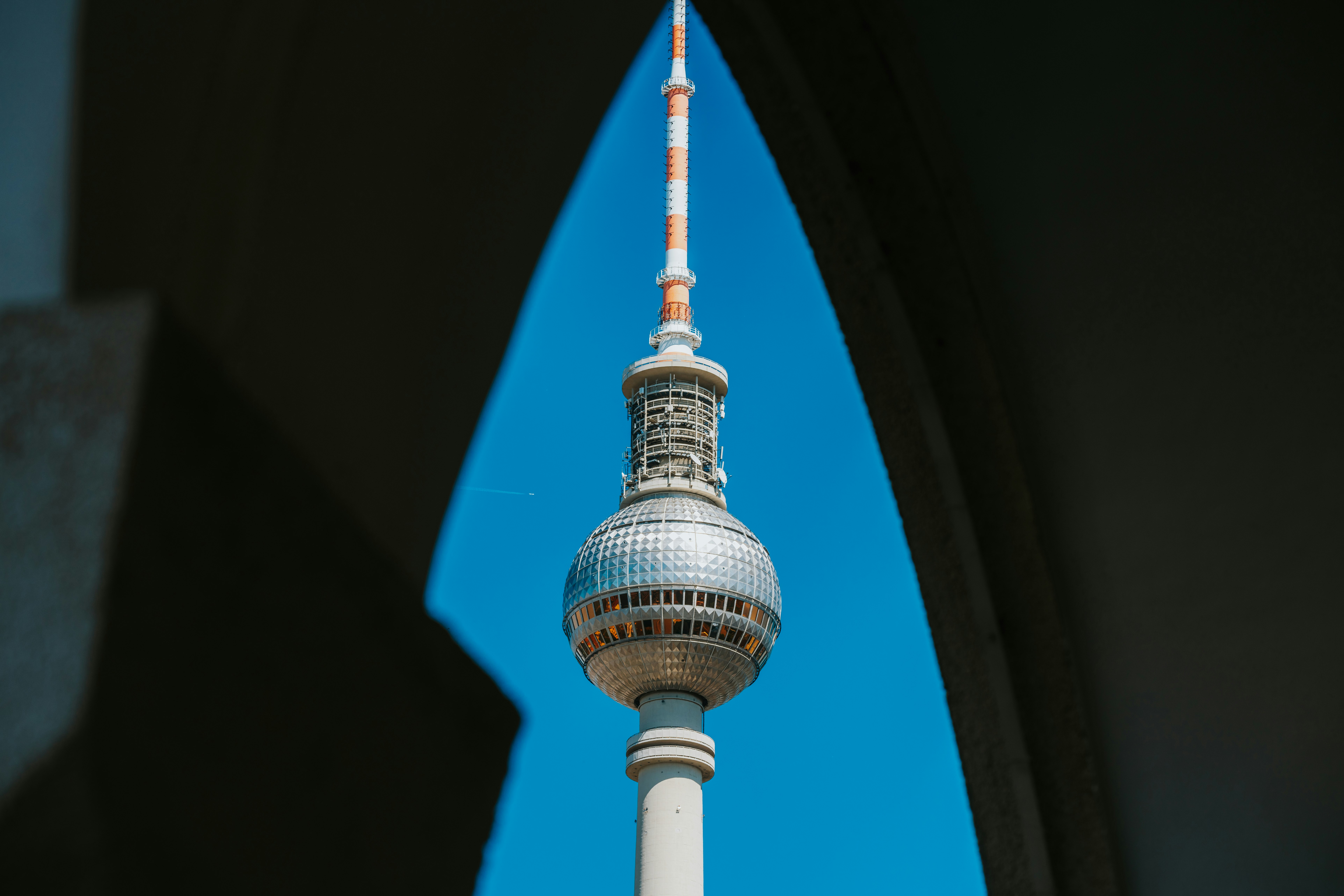 white and blue tower during daytime